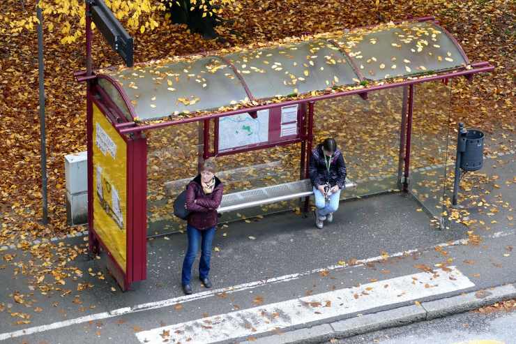 passeggeri in attesa